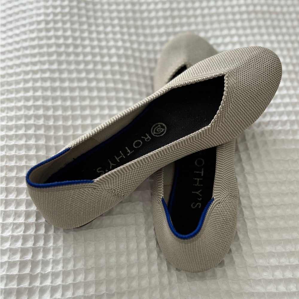 Rothy’s Gray Flats Size W8